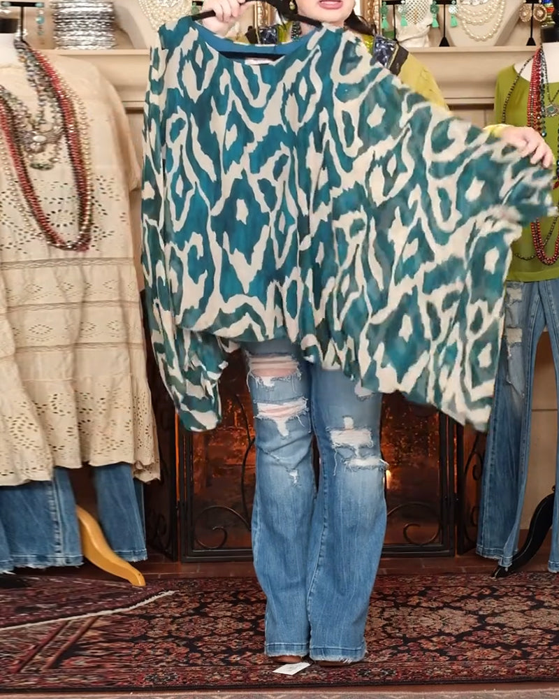 Batwing Sleeve Print Long Sleeve Blouse