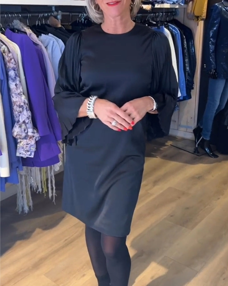 Bell sleeve round neck dress