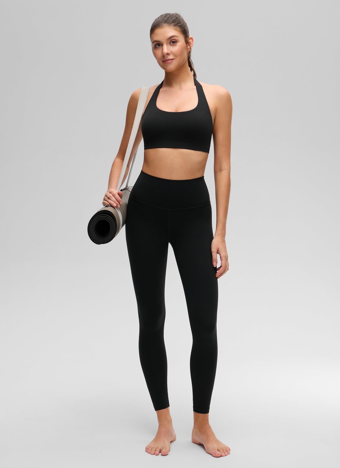 Butterluxe Scoop Neck Open Back Sports Bra