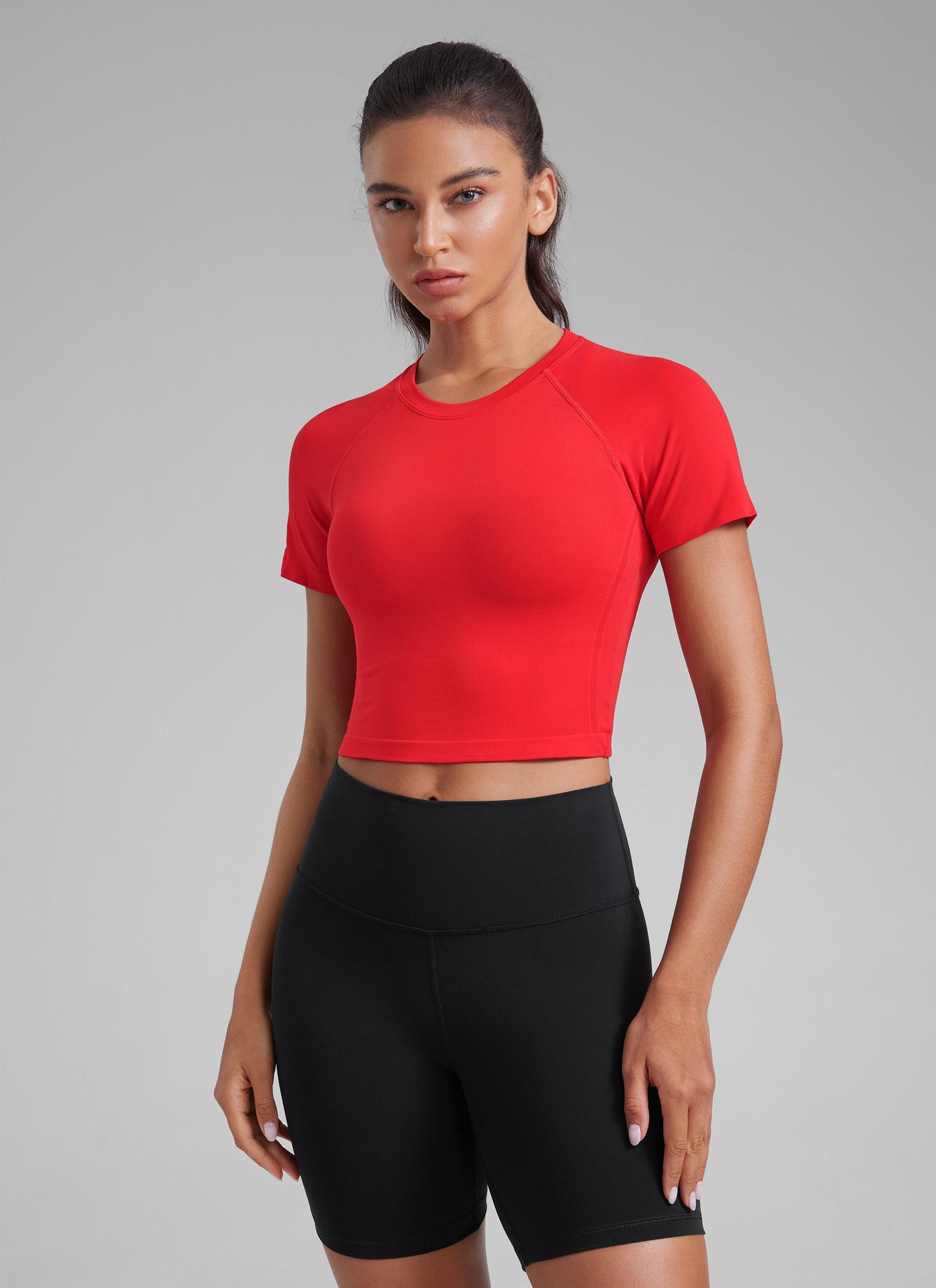 Seamless Crew Neck Cropped Short Sleeve