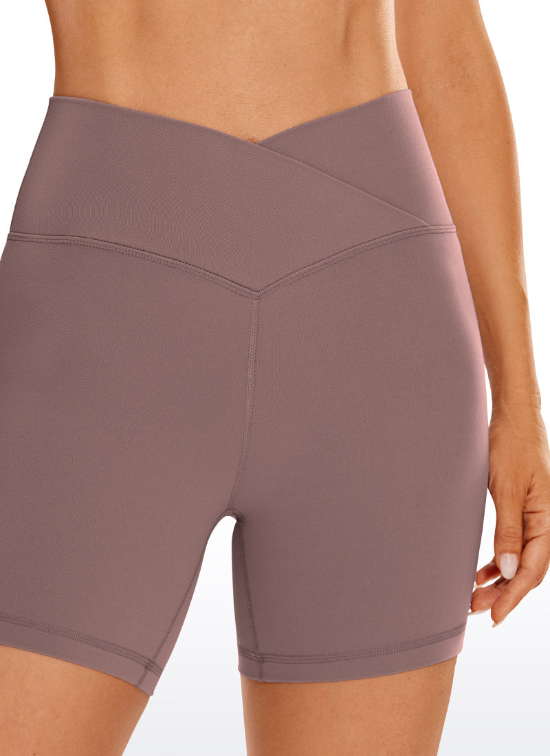 Butterluxe V Cross Waist Short 5"