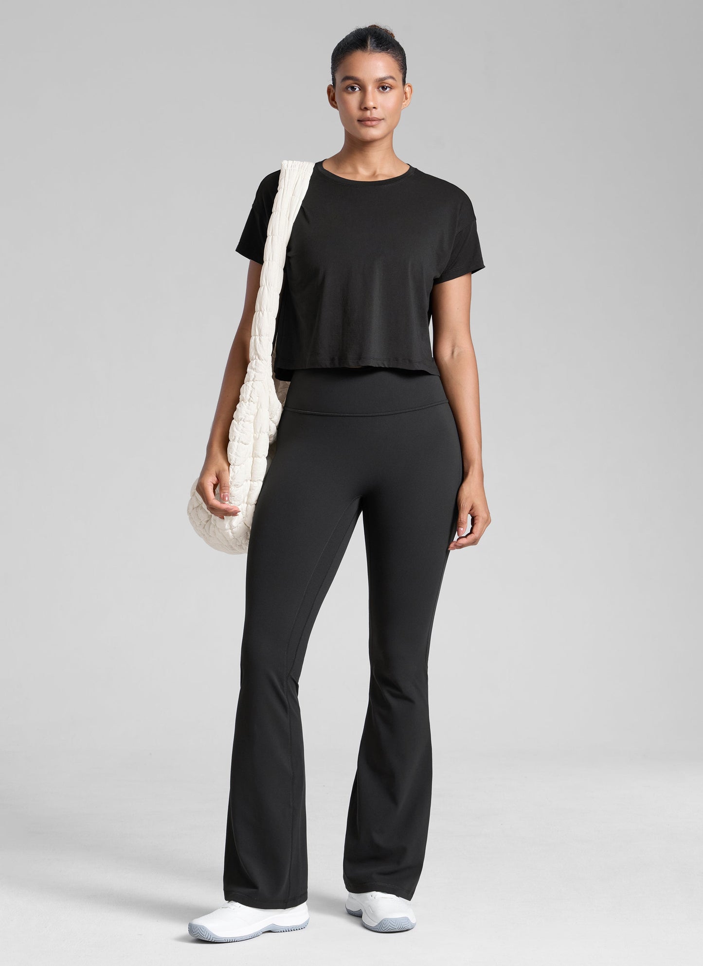 Secretsculpt™ No Front Seam Flare Legging 31''