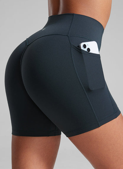 Secretsculpt™ No Front Seam Pocket Short 5''