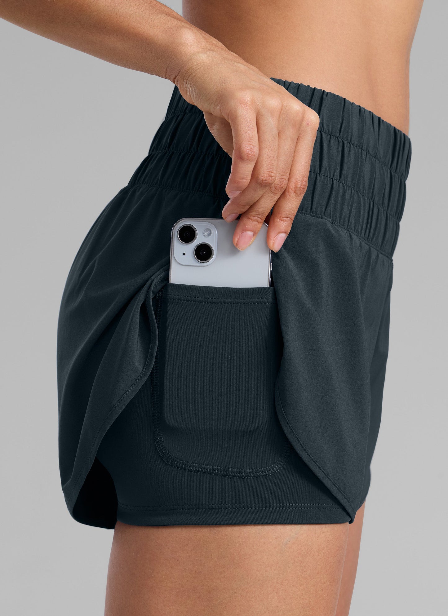 Feathery-Fit Soft  2 in 1 High Rise Short 3''