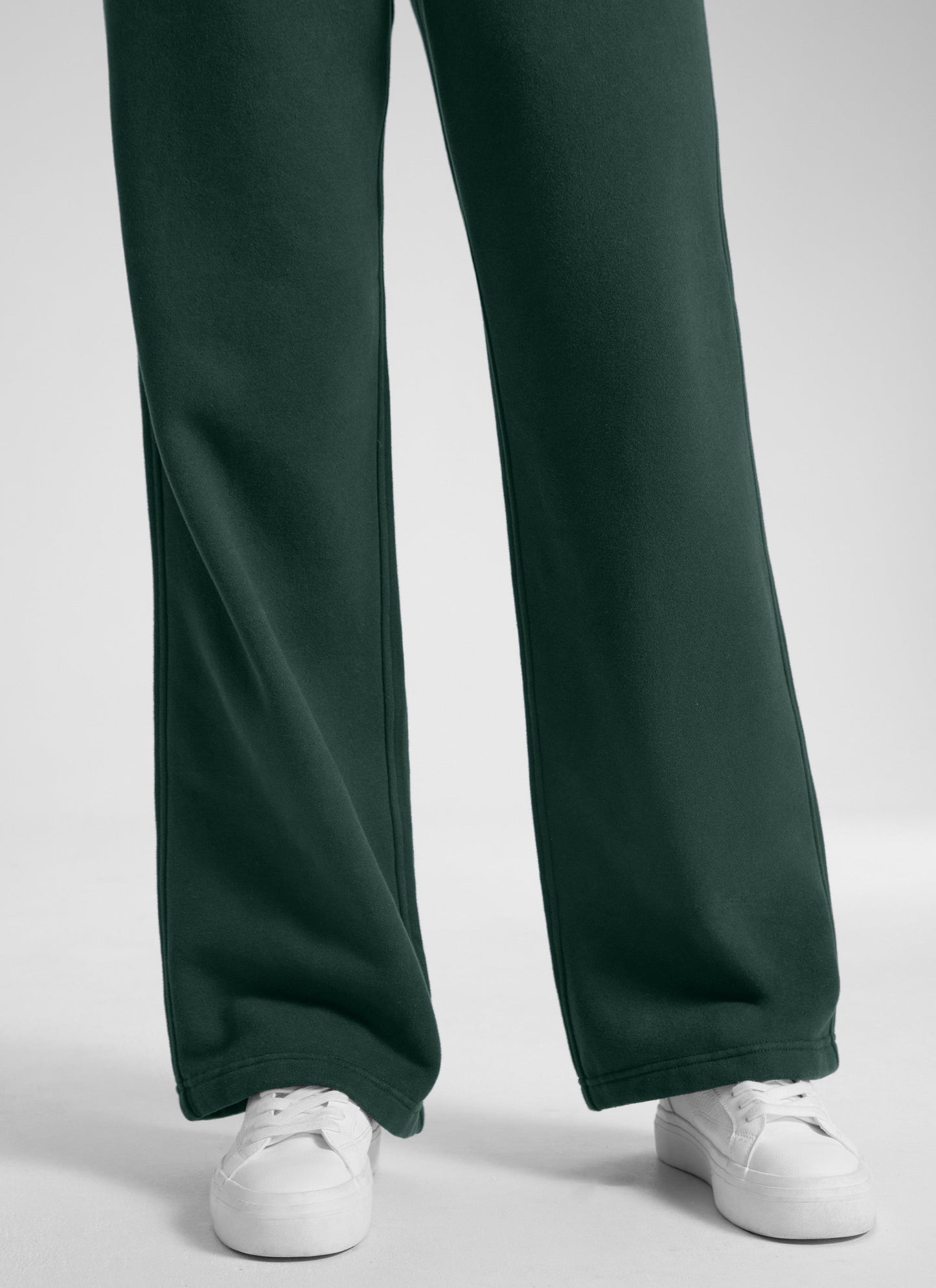 Fleece Lined Straight Leg Sweatpant 30''