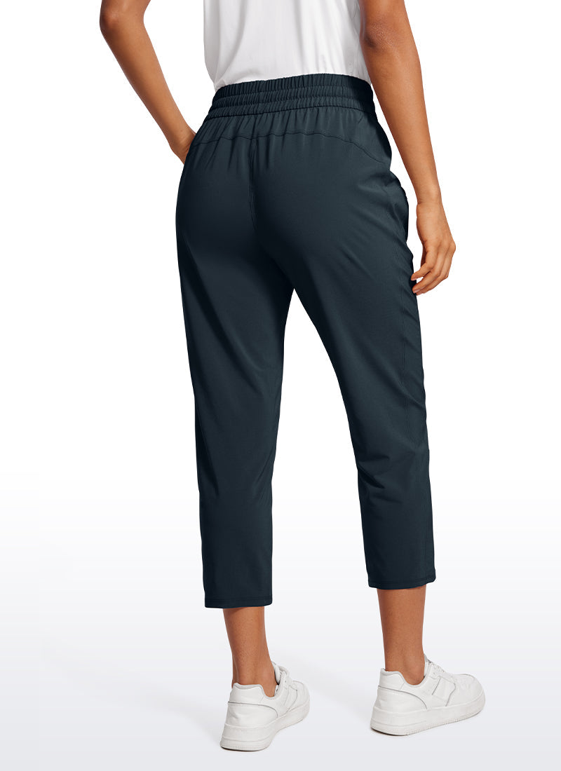 Feathery-Fit Soft Crop Pocket Pant 23''