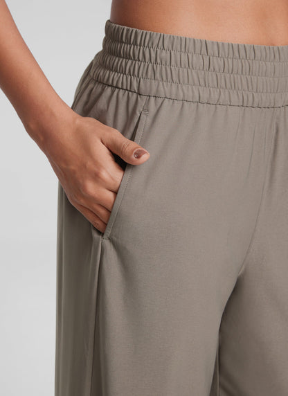 Feathery-Fit Stretchy  High Rise Pant 30"