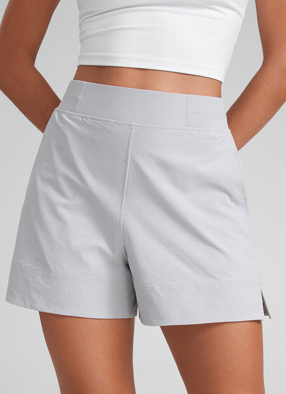 Linerless V Slit Pocket High Rise Short 4"