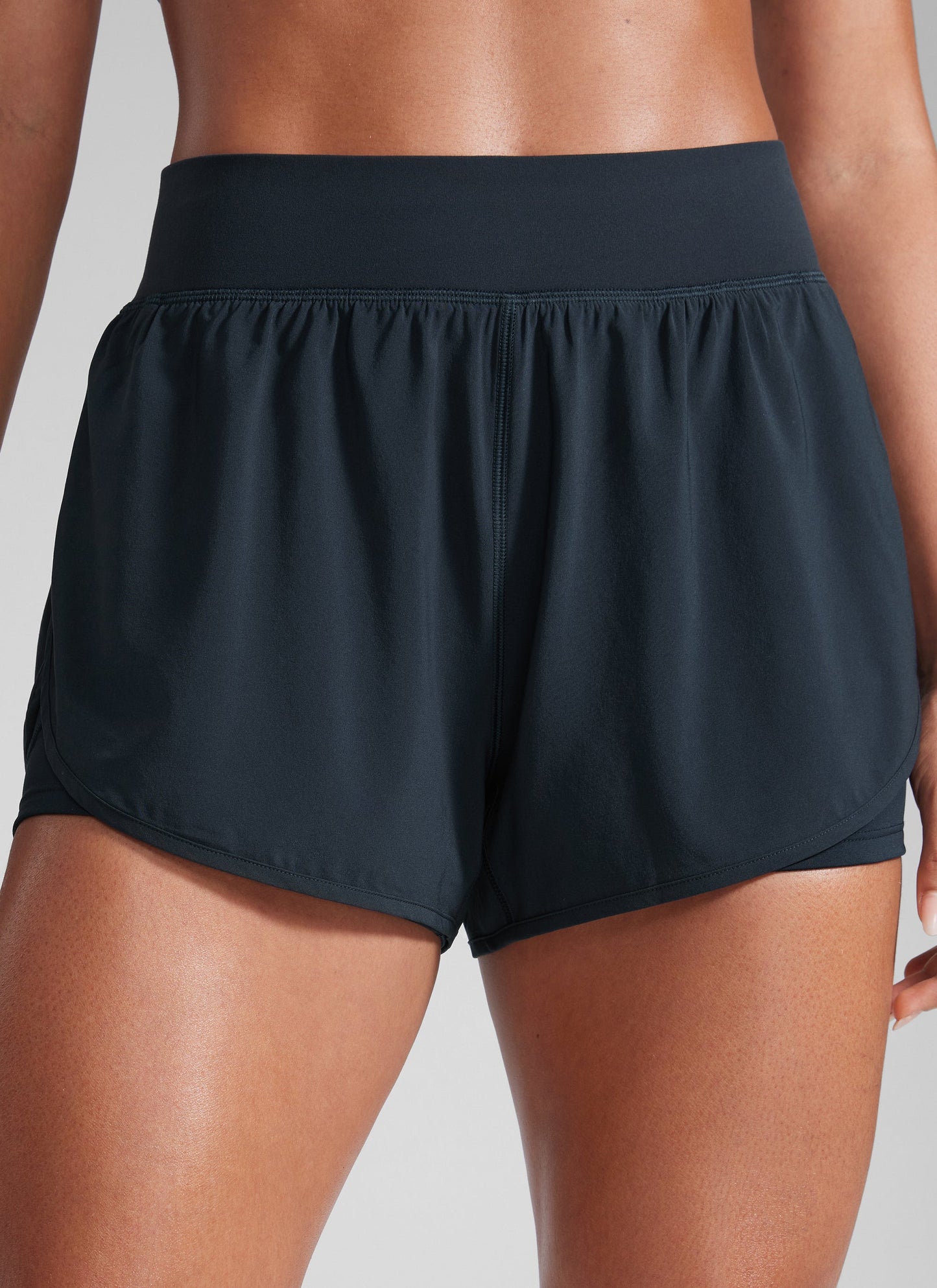 Feathery-Fit Soft 2 in 1  High-Rise Pocket Short 3"