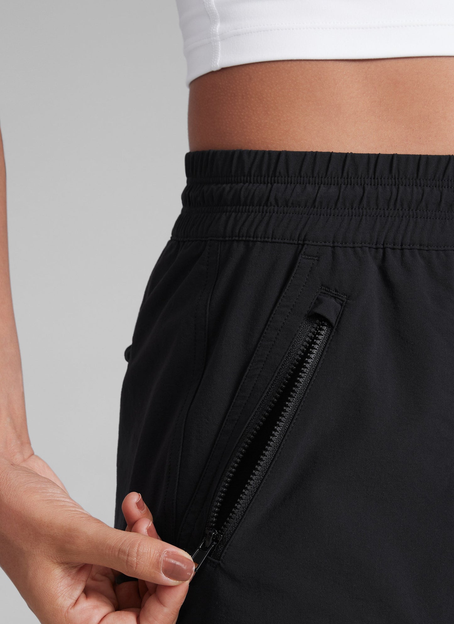 Stretch Water Repellent Hiking Pocket Short 3''