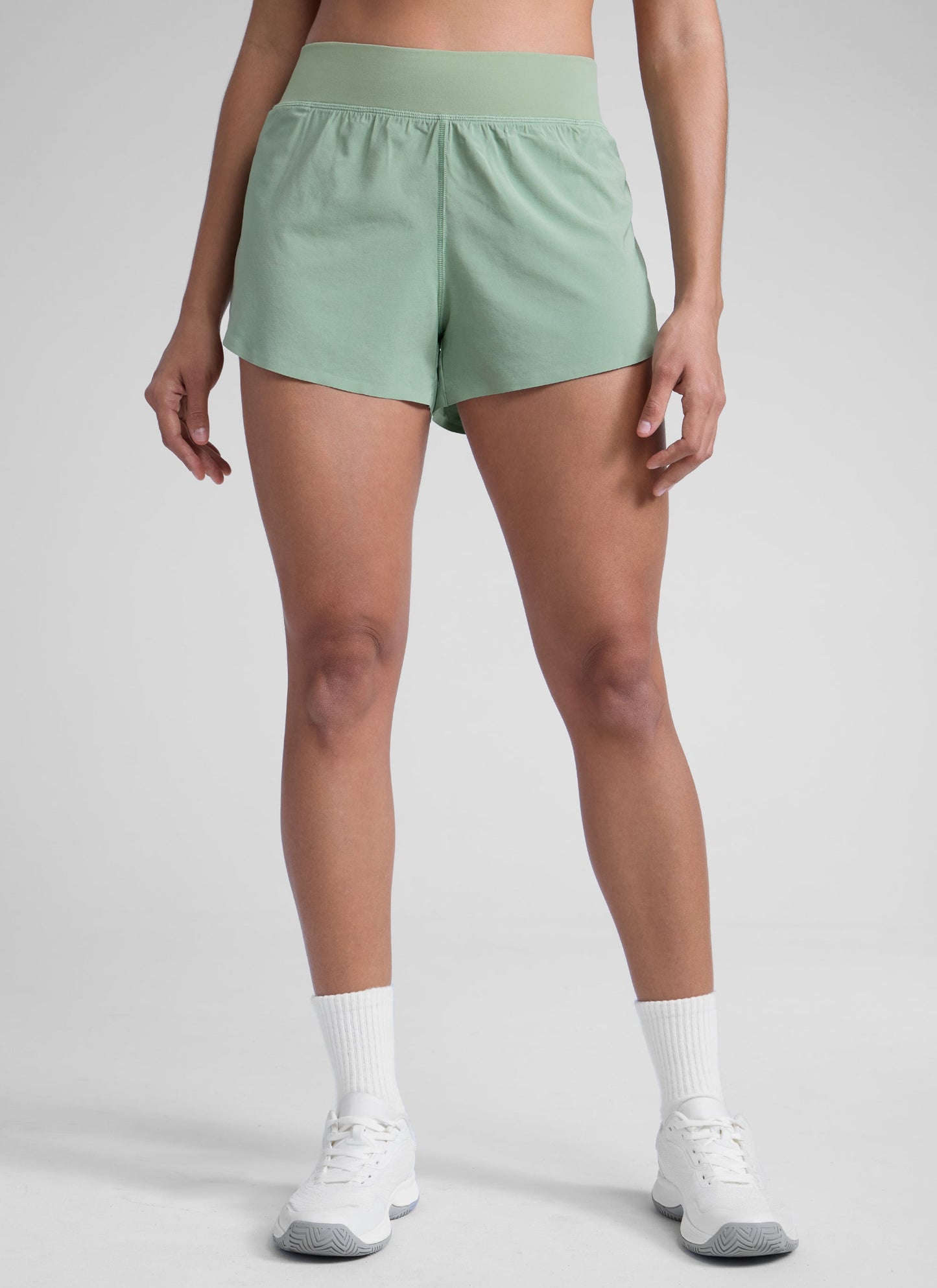 Feathery-Fit Soft Dolphin Lined Short 3''