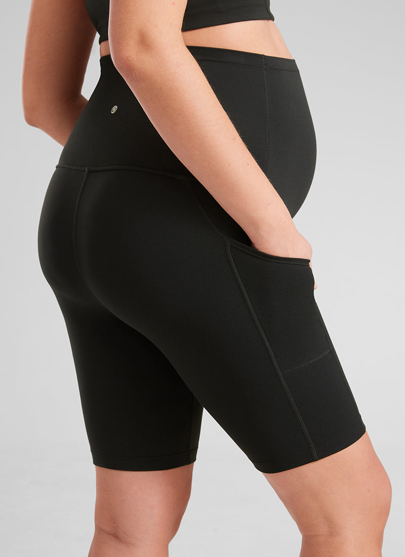 Butterluxe Maternity Pocket Short 8''
